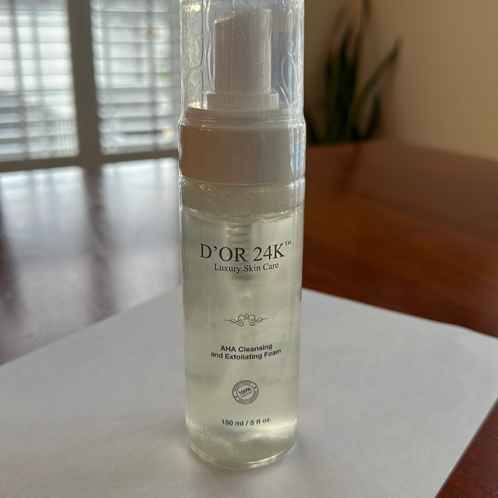 D’OR 24K AHA Cleansing And Exfoliating Foam — UNOPENED AND SEALED IN CELLOPHANE